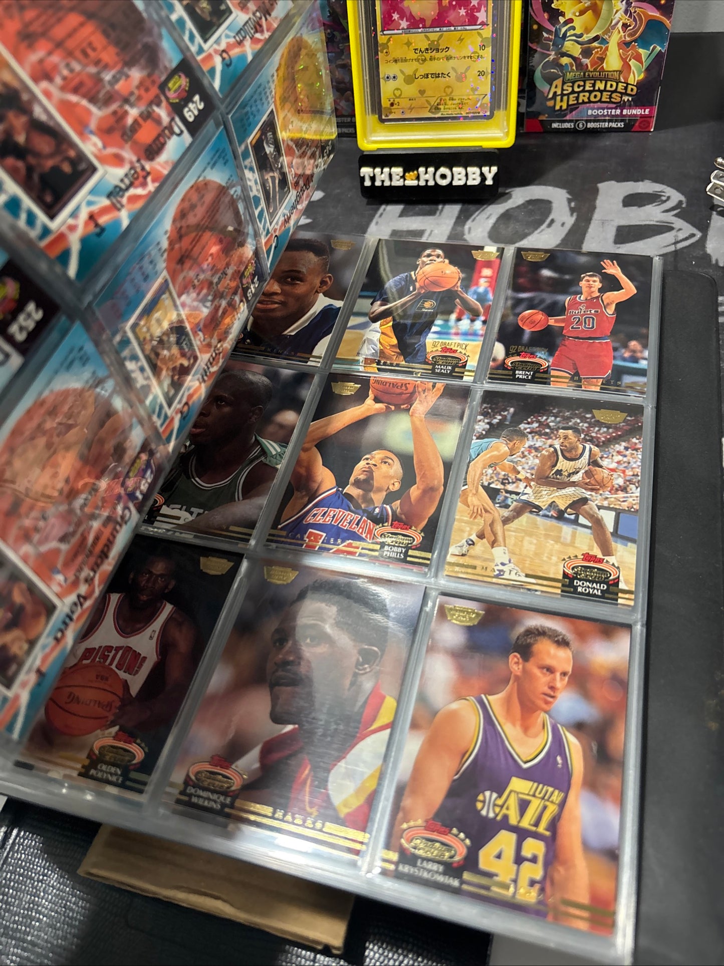 Items included
92/93 members only tops stadium club complete set with beam team graded by SGC

1987 NBA fleer sticker set grated PSA 8

1988 NBA fleer binder set with three Jordans included