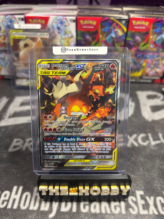 Reshiram & Charizard GX sun & moon promo (LP)
