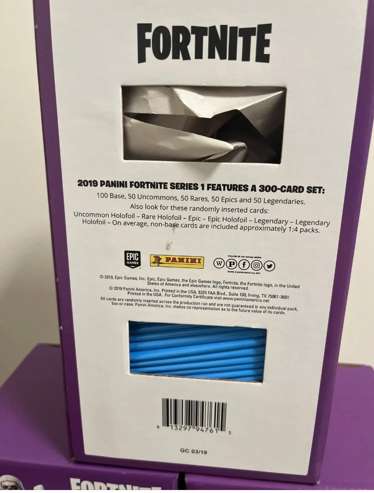 2019 Panini Fortnite series 1 Gravity box 36 packs! Gravity Feed USA Print