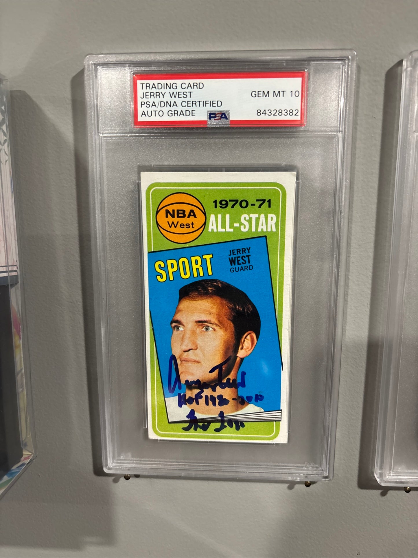 Jerry West Signed 1969 Topps #90 Card Lakers HOF 1980 Logo Insc PSA/DNA Auto 10