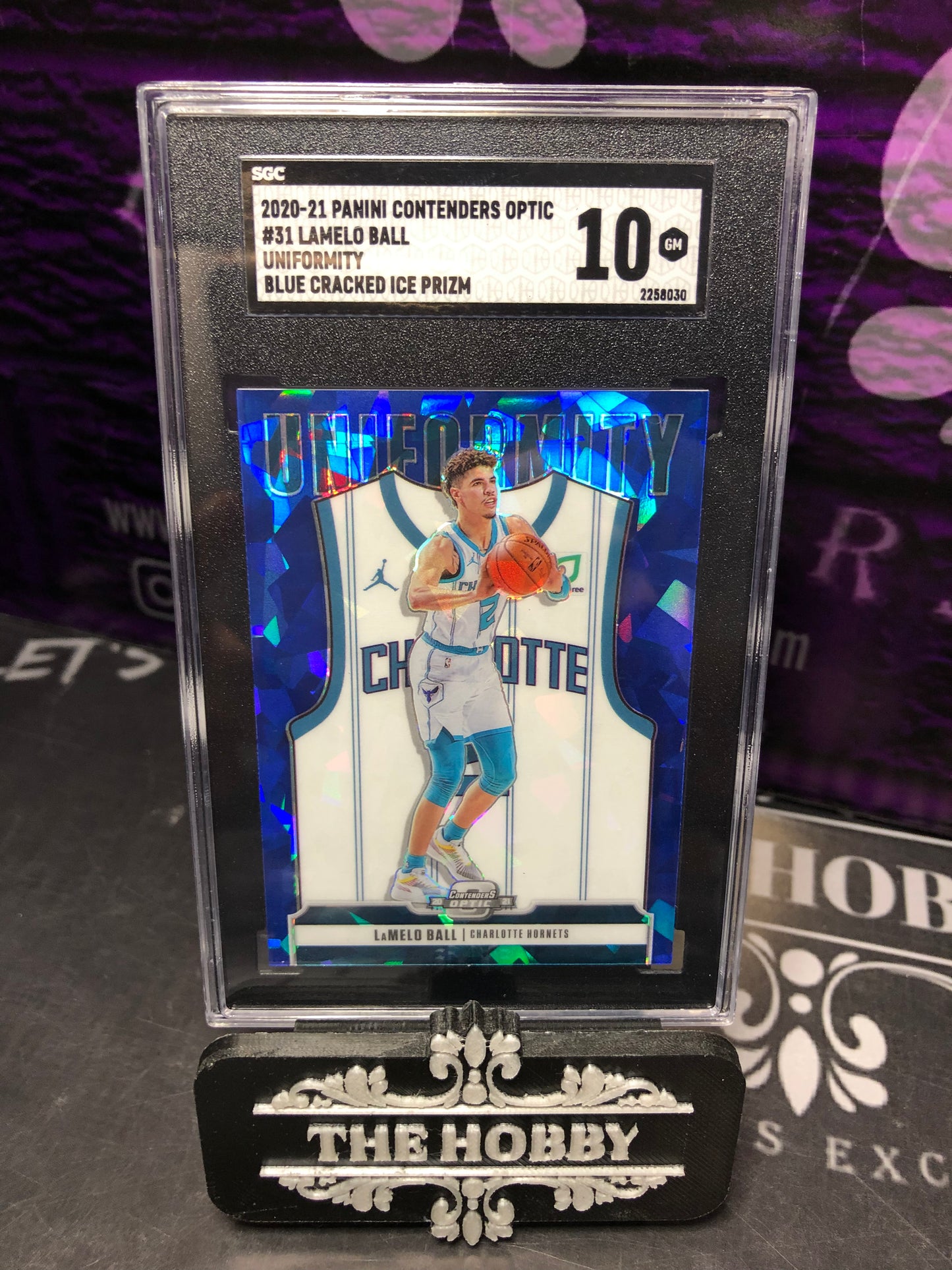 NBA - LaMelo Ball Blue Cracked Ice Prizm SGC 10